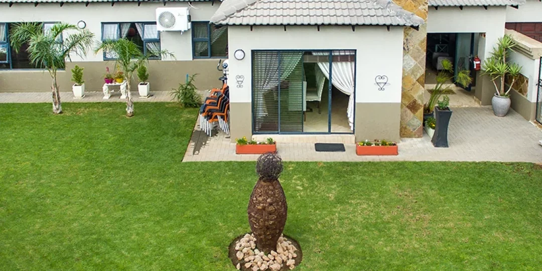 project_the-villas_DJI_0012-HDR_3625x2717_cropped-800x800_SQ the villas